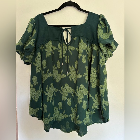 NWT Davi & Dani Nature Printed Square Neck Puff Sleeve Blouse - Deep Green S-1X - Picture 3 of 5